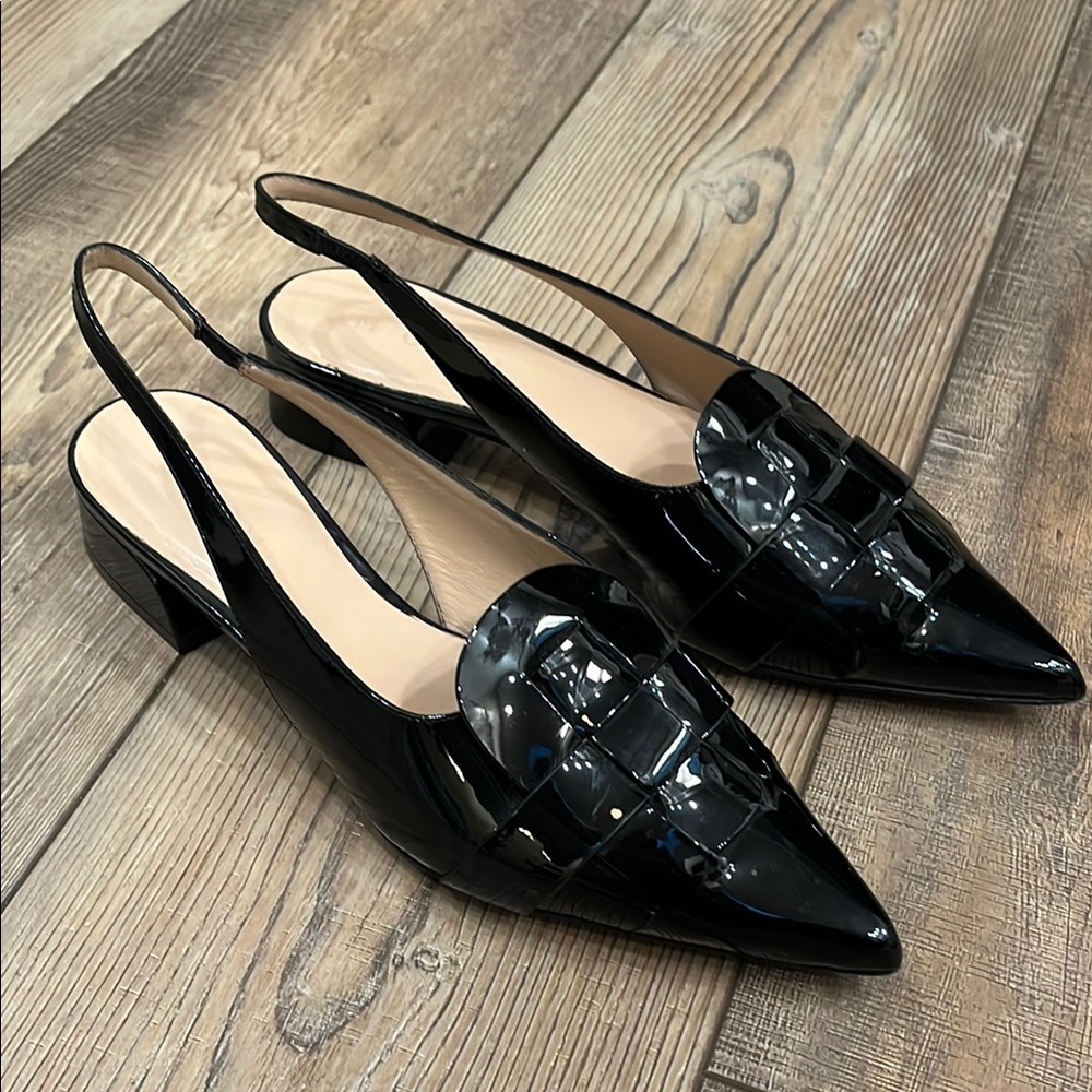 M. Gemi Sirene Black Slingback kitten heel, great condition!  Size 39 - Picture 2 of 8